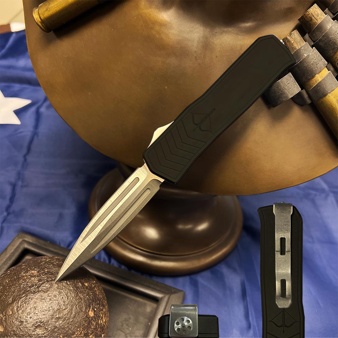 Dagger-Style Merc-1 OTF configuration by Medford Knife & Tool