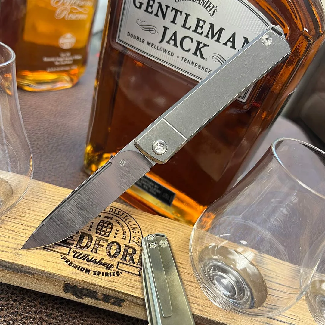 Gentleman Jack GJ-2