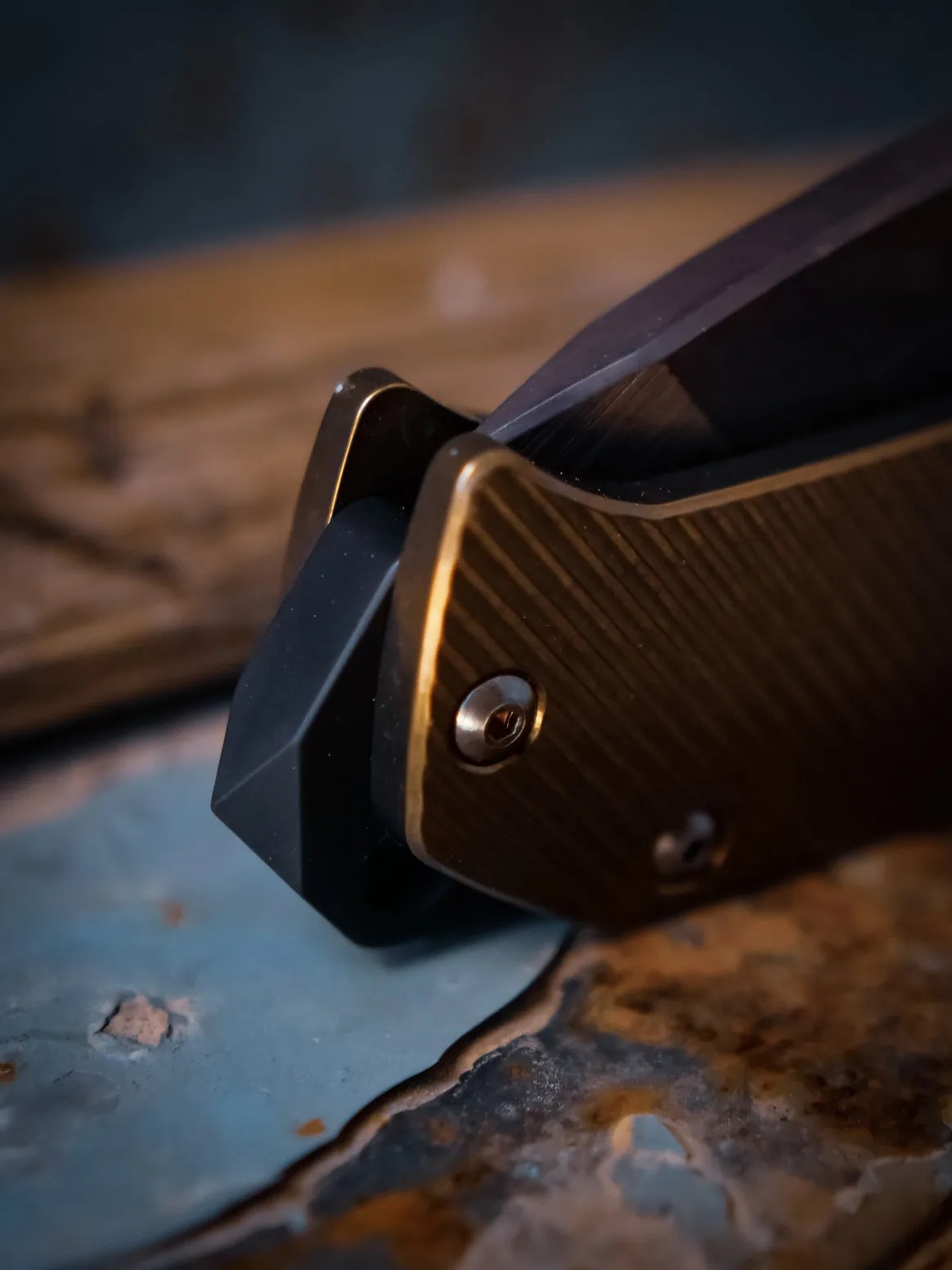 Runoff Praetorian Ti Contoured - Image 4