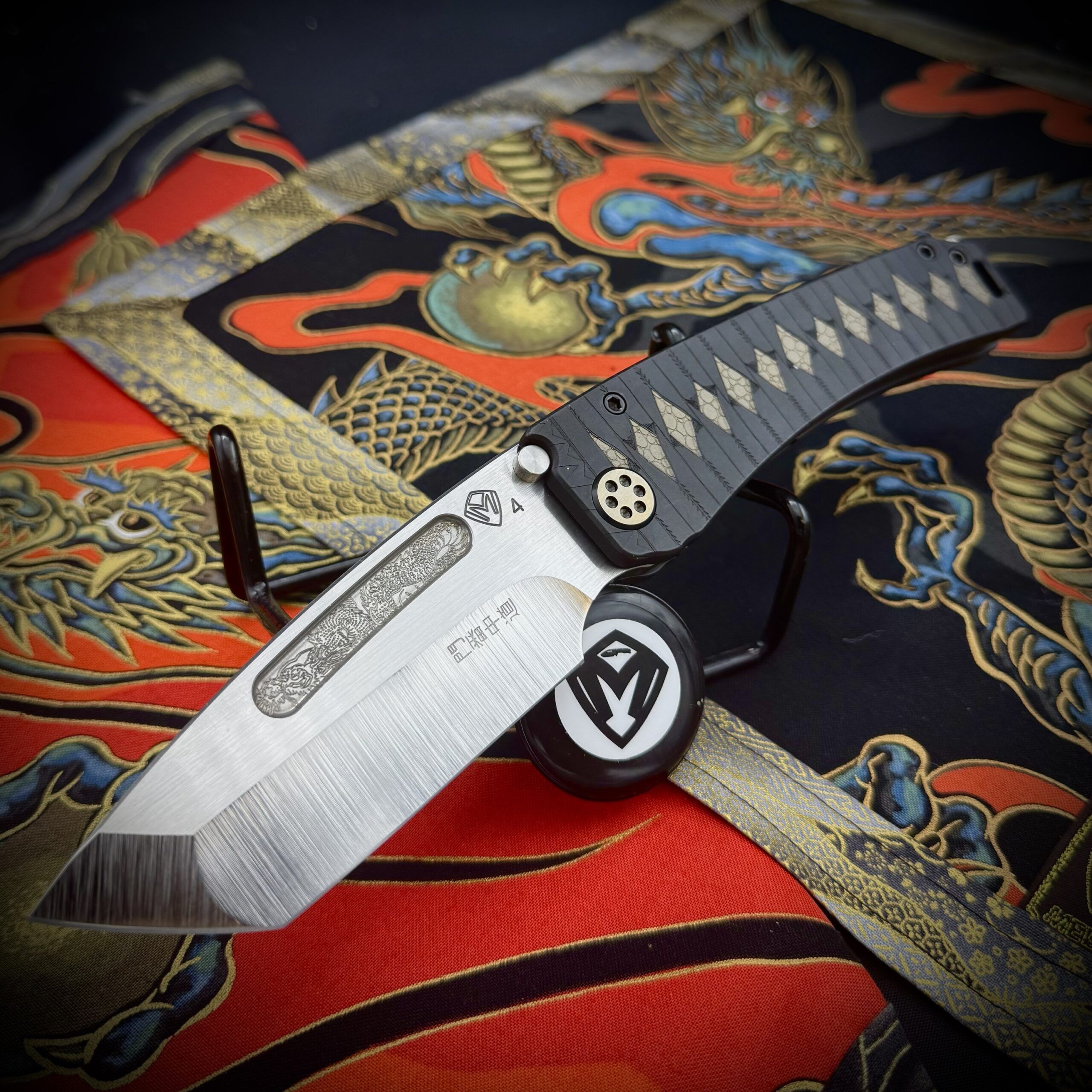 Tsumami Maki Wrap Marauder-H - Black