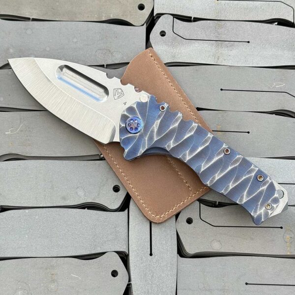 1_PRAE TI_FRONT_1080x1080