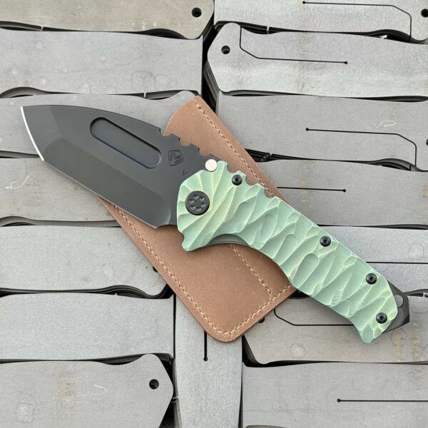 6_PRAE T_FRONT_1080x1080