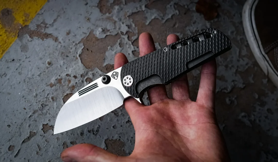 Black Card Knife