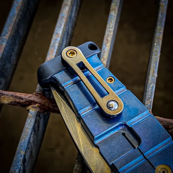 Blue Fighter Flipper