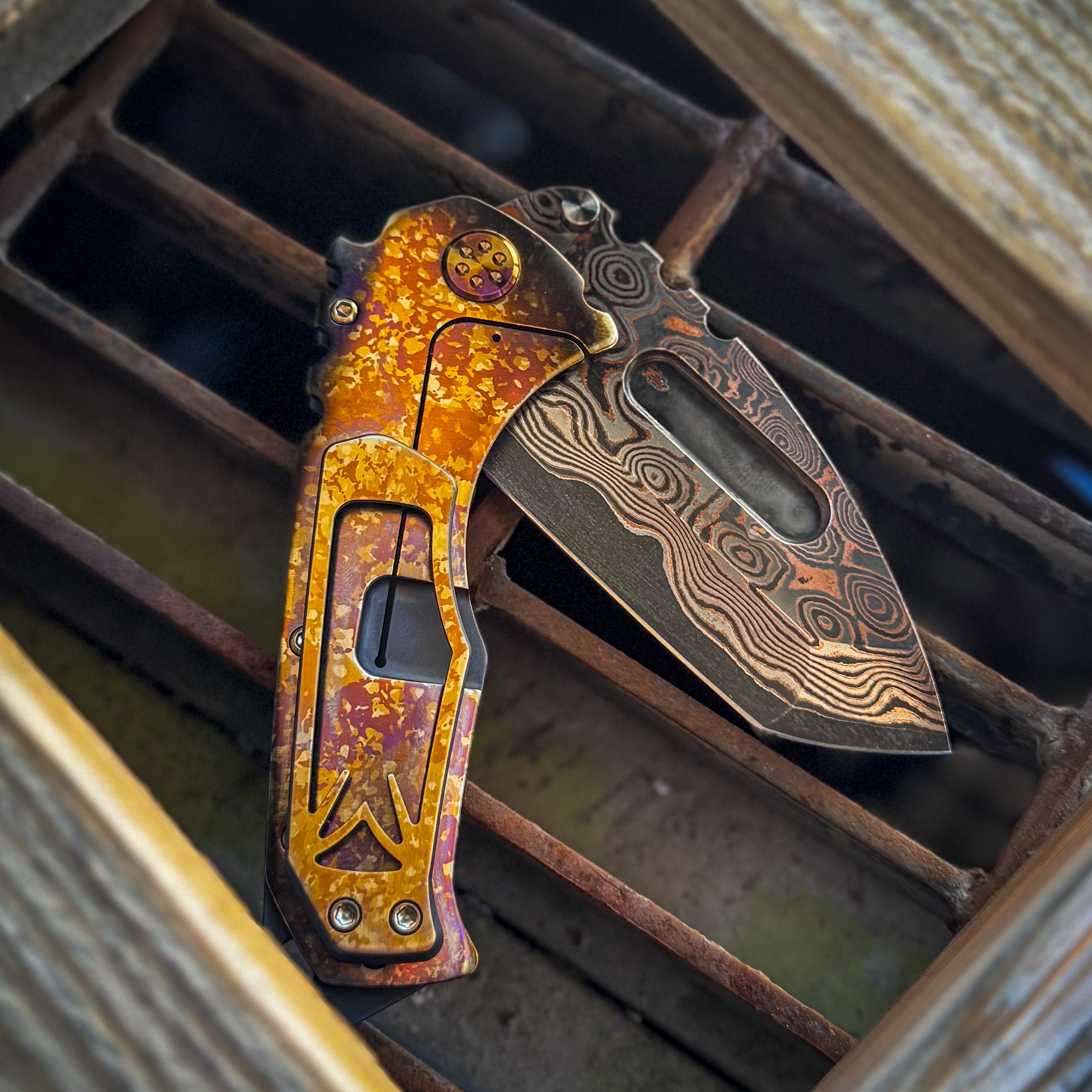 Copper Damascus Praetorian FAF 9