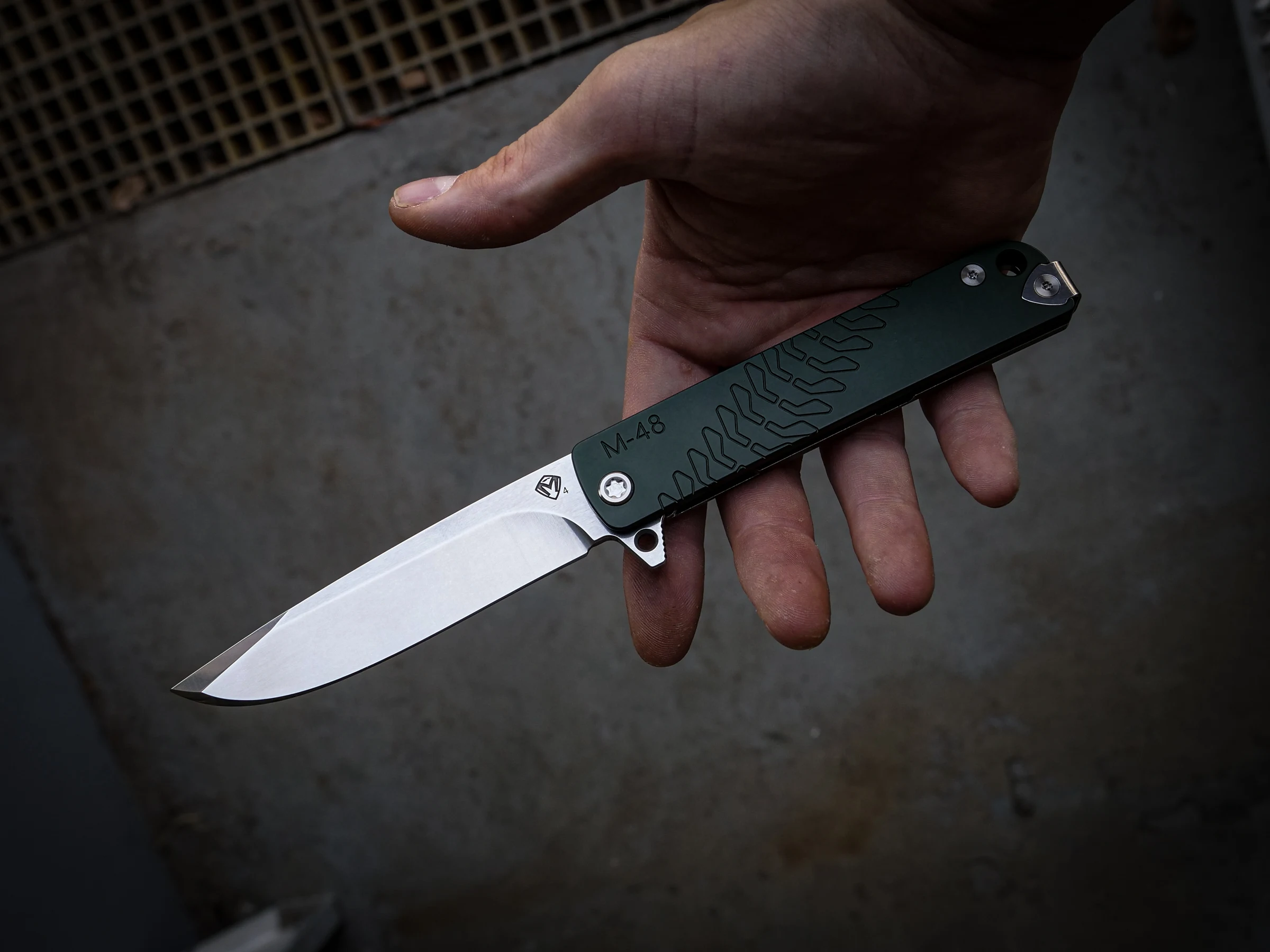 M48 - Medford Knife & Tool