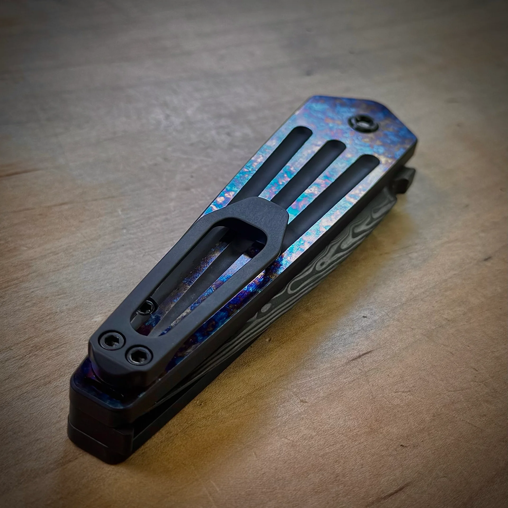 Damascus Nosferatu Auto 4