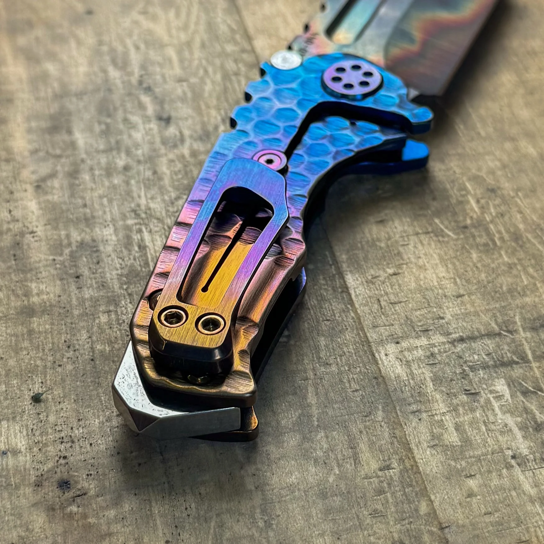 Vulcan Hammered Fade Micro T photo 3
